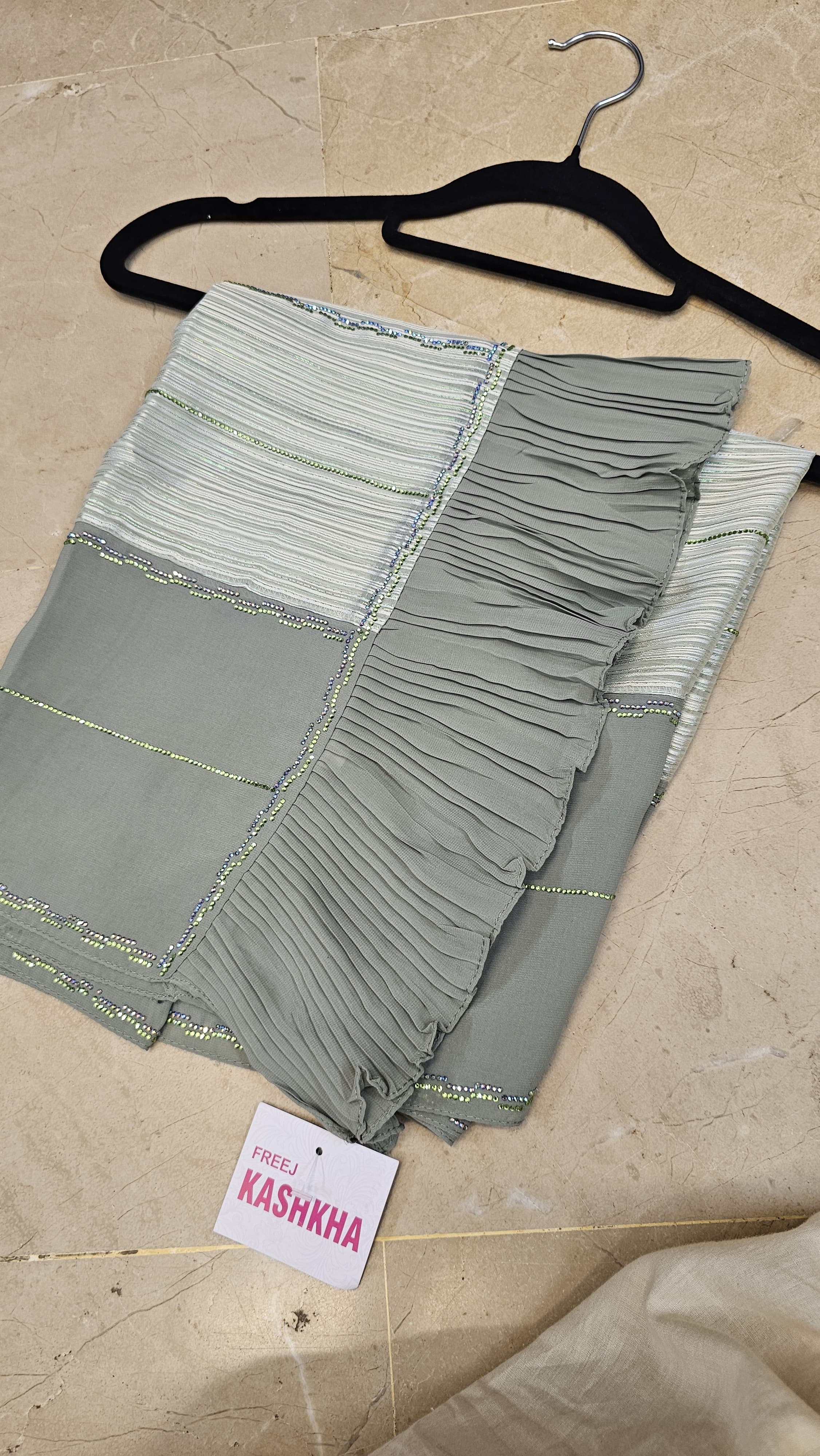 Chiffon with Crinkle Silk Sheila