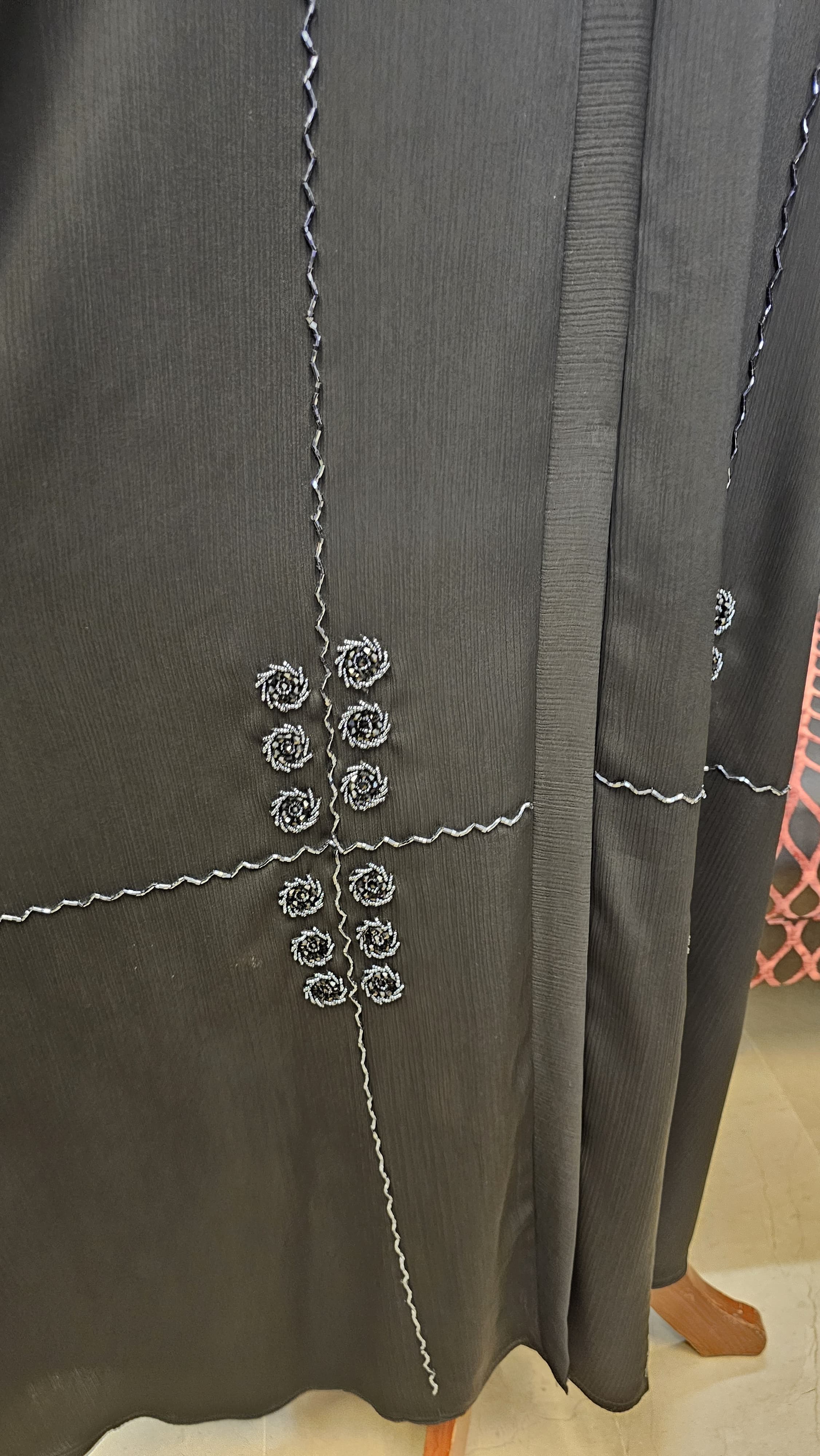 A1475 Crinkle Nada Abaya