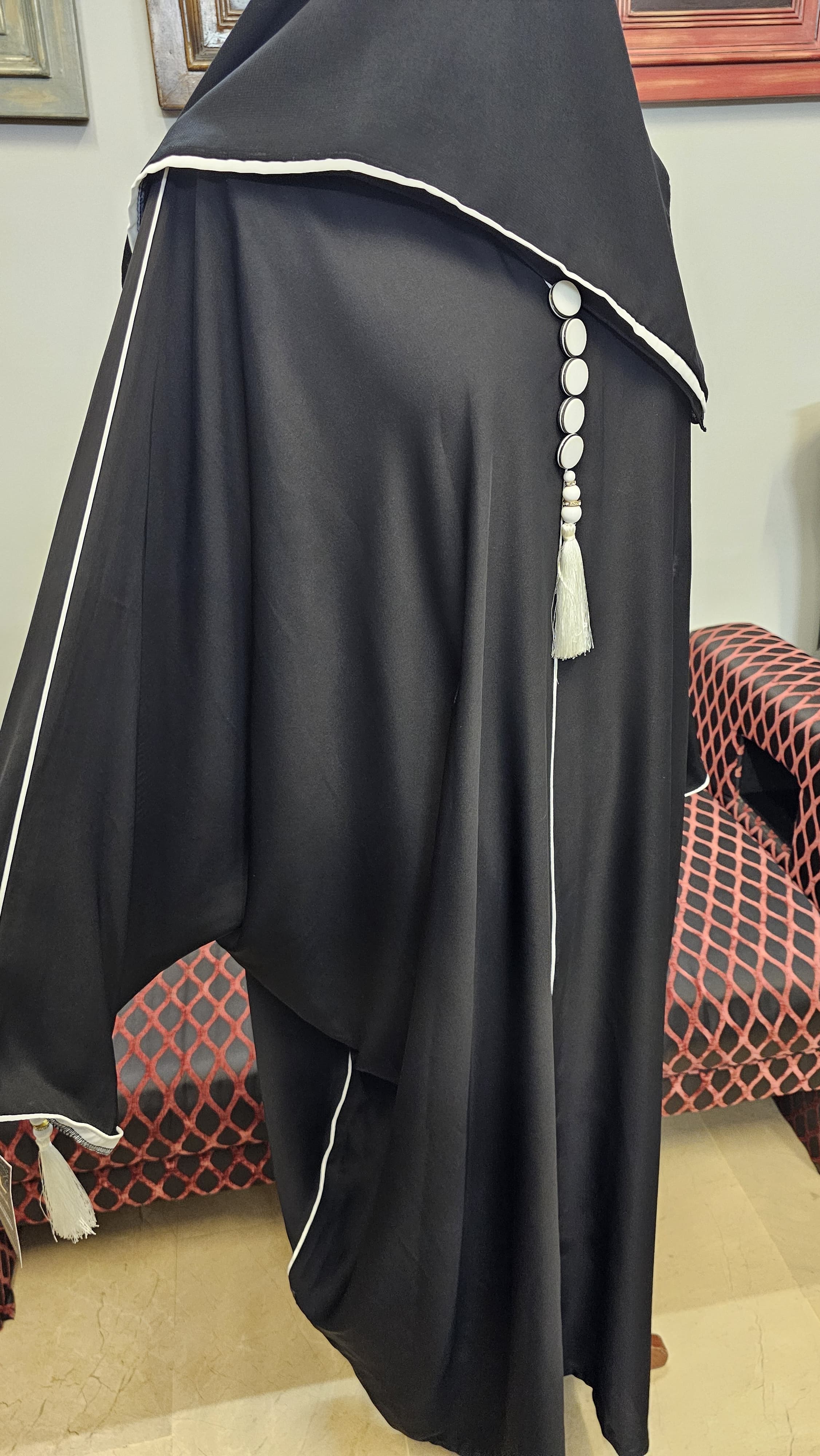 A1317 Nada Abaya