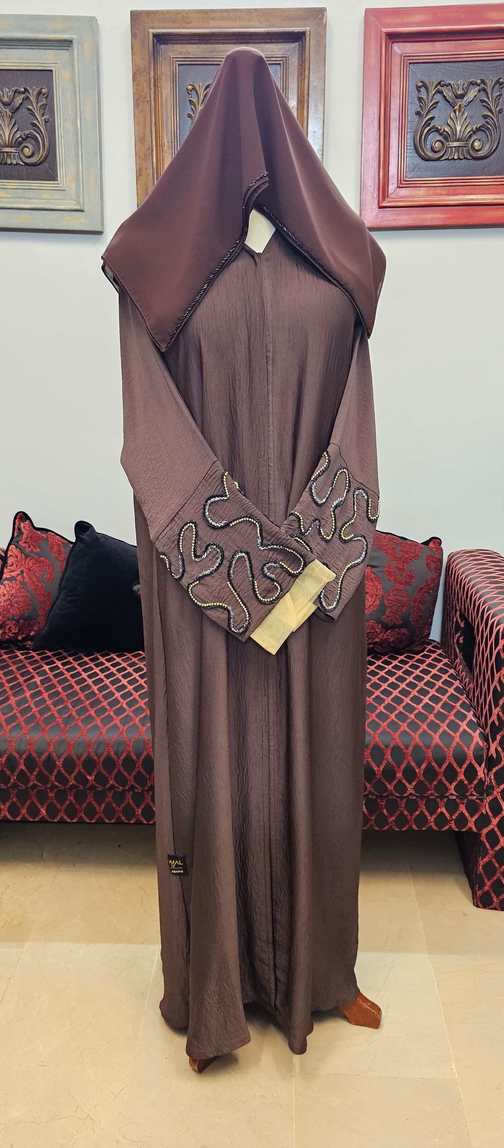 A1525 Hareer Maksoor Abaya