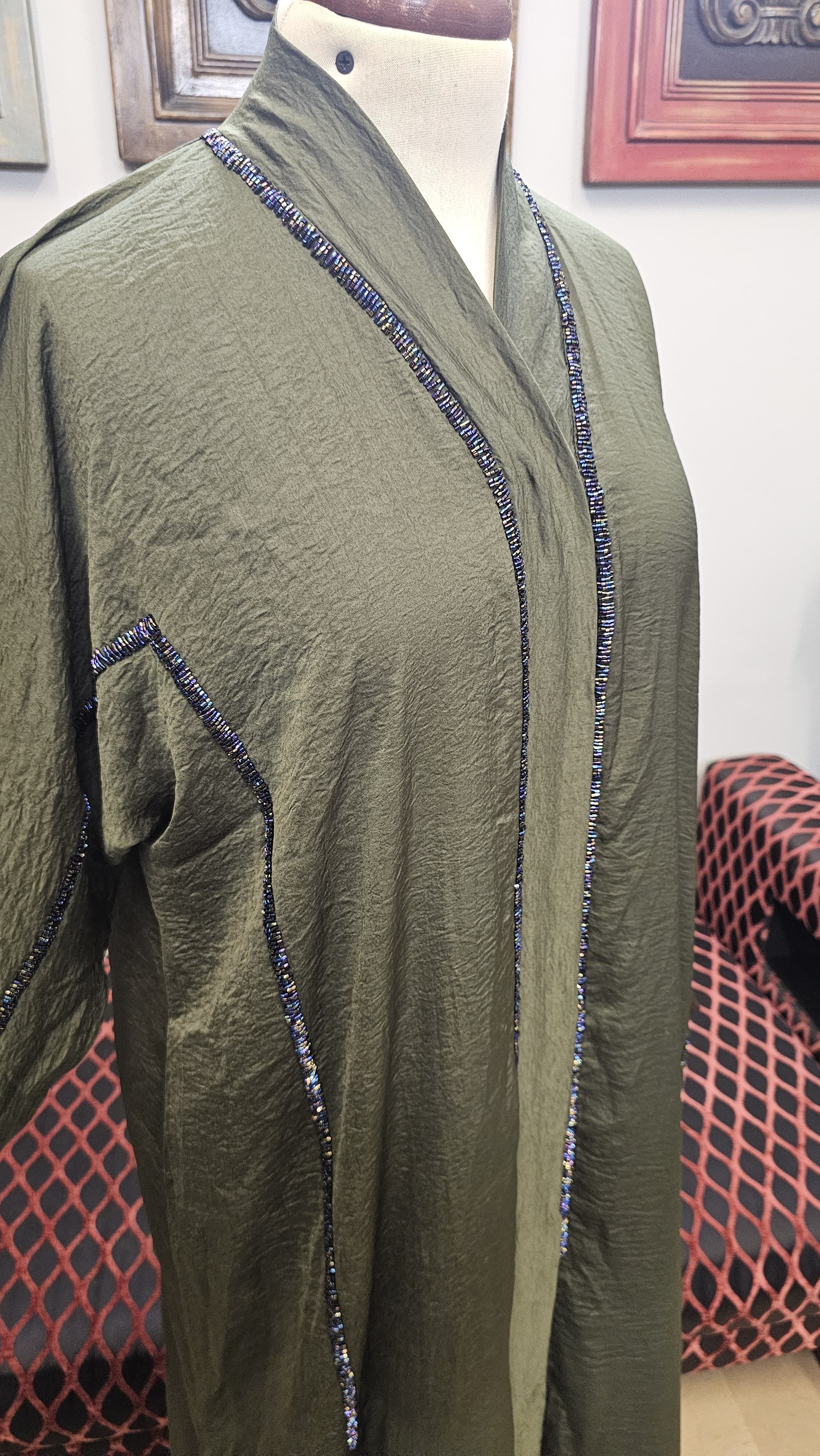 A1474 Hareer Maksoor Abaya