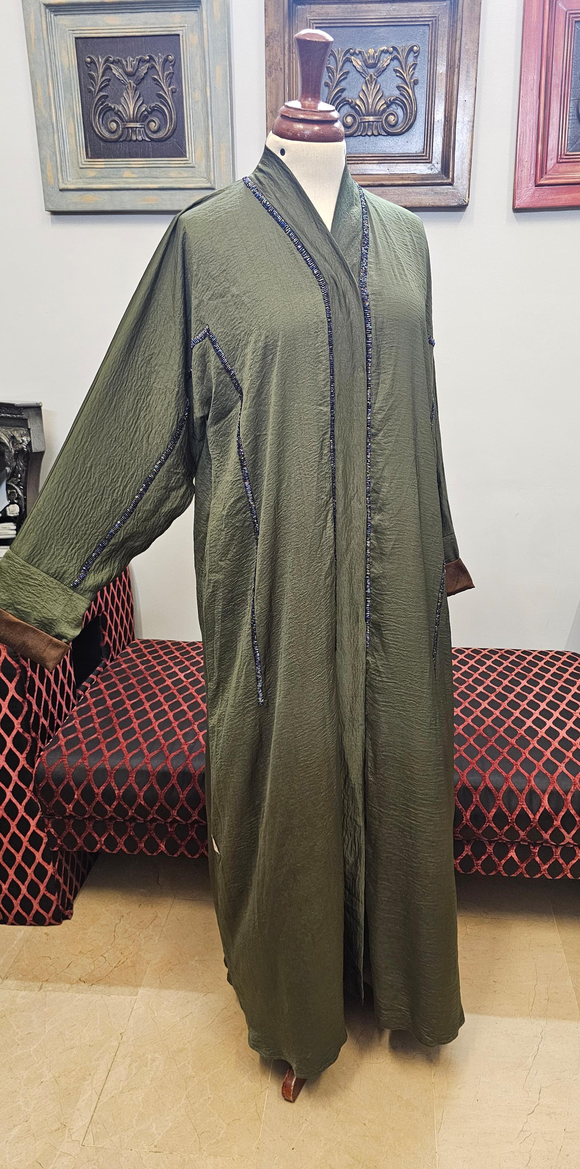 A1474 Hareer Maksoor Abaya