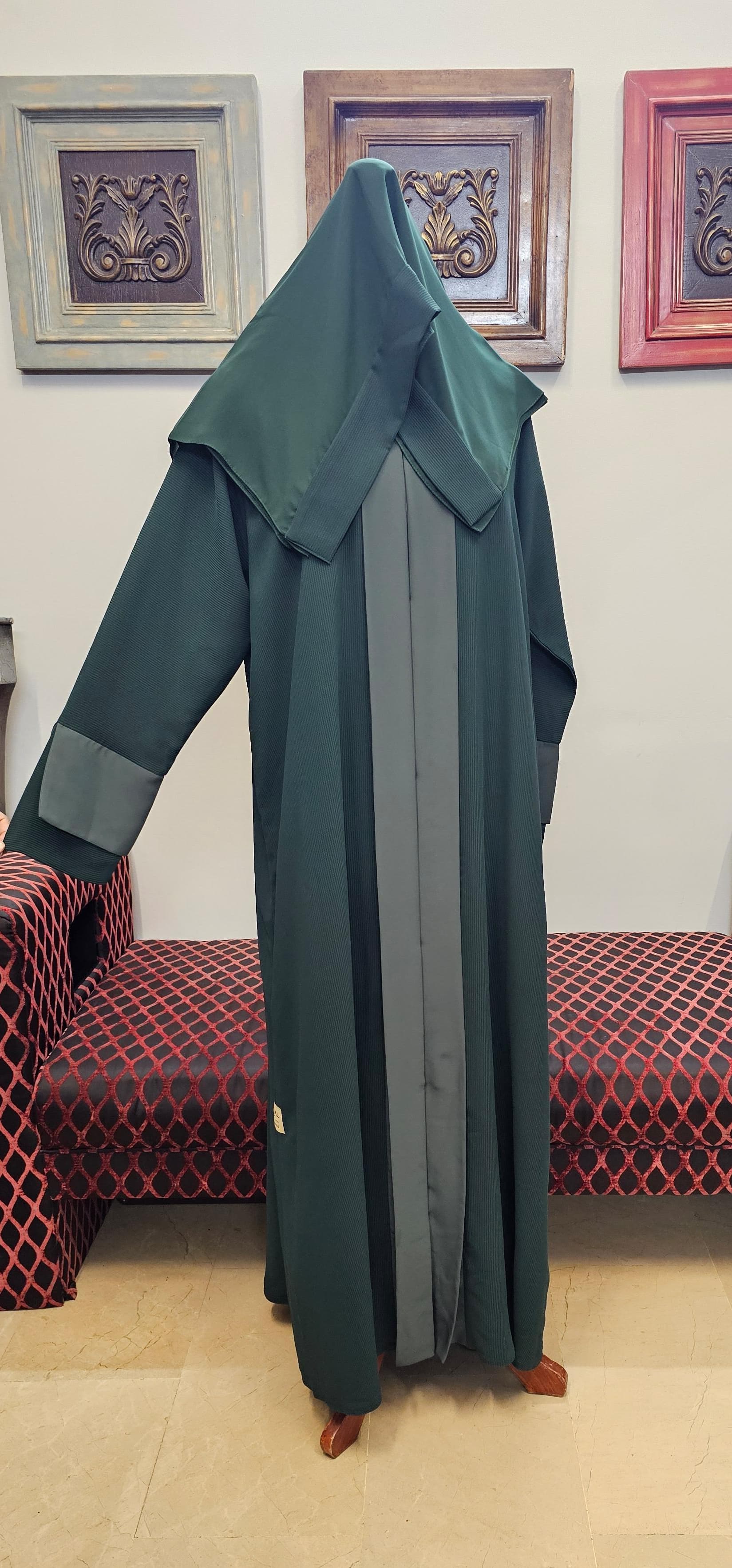 A1471 Zigzag Abaya
