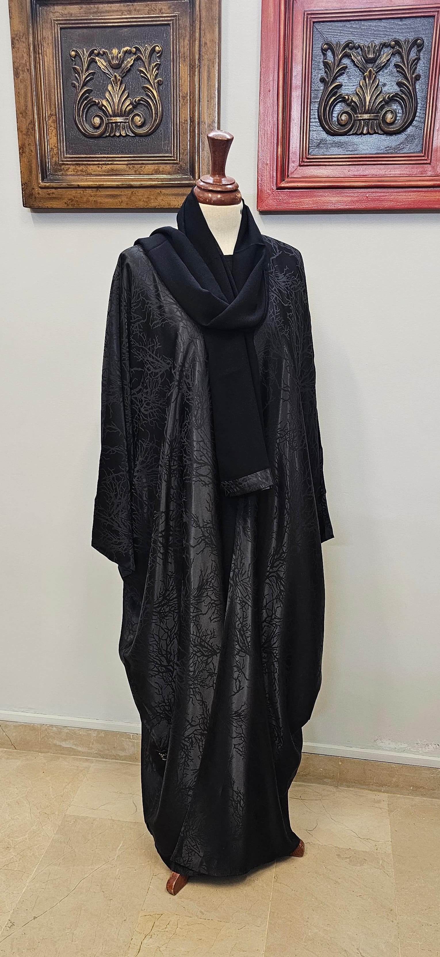 A1540 Self Silk Abaya