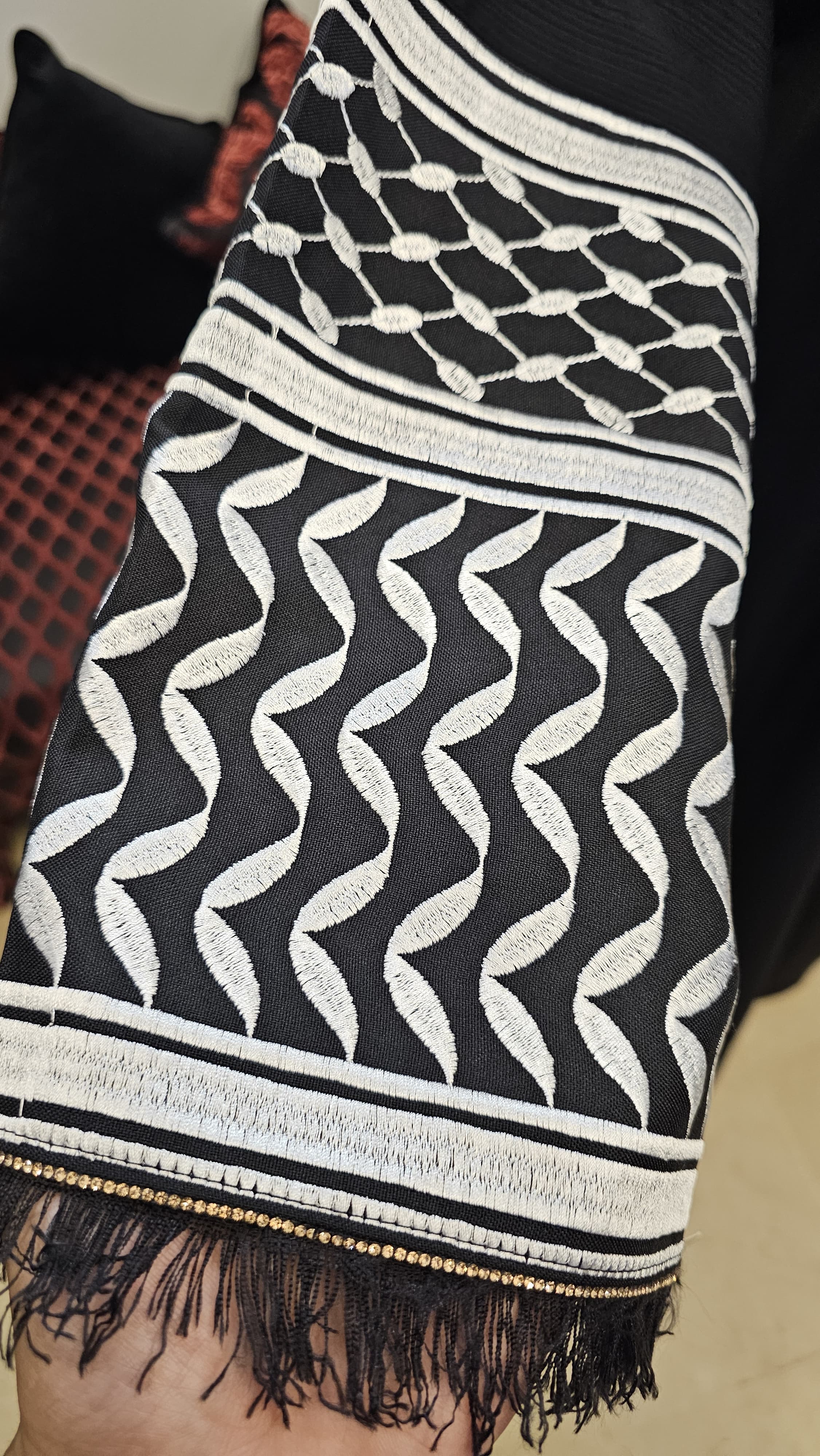 A1437 Crinkle Nada Abaya