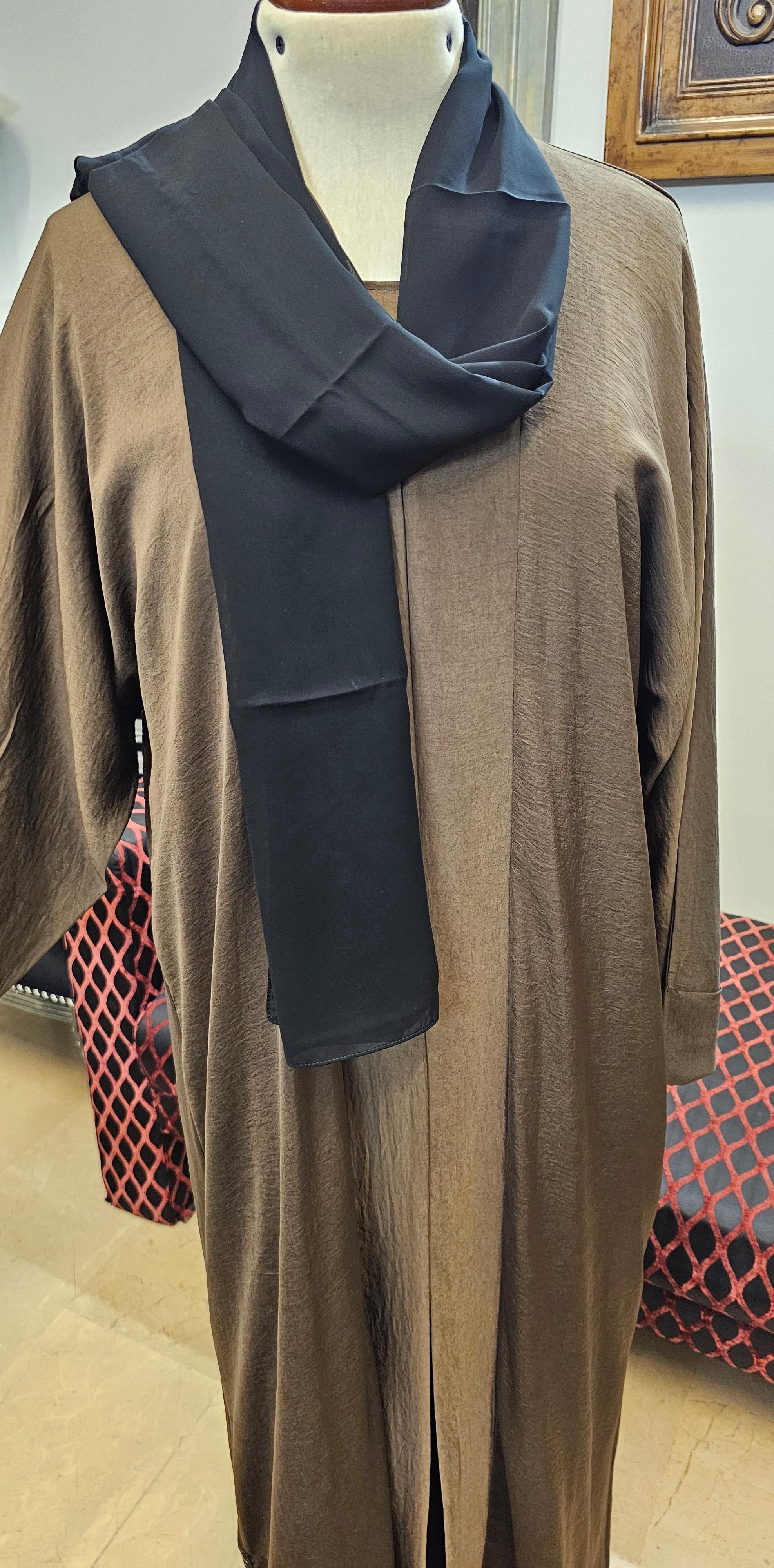 A1465 Hareer Maksoor Ayaba