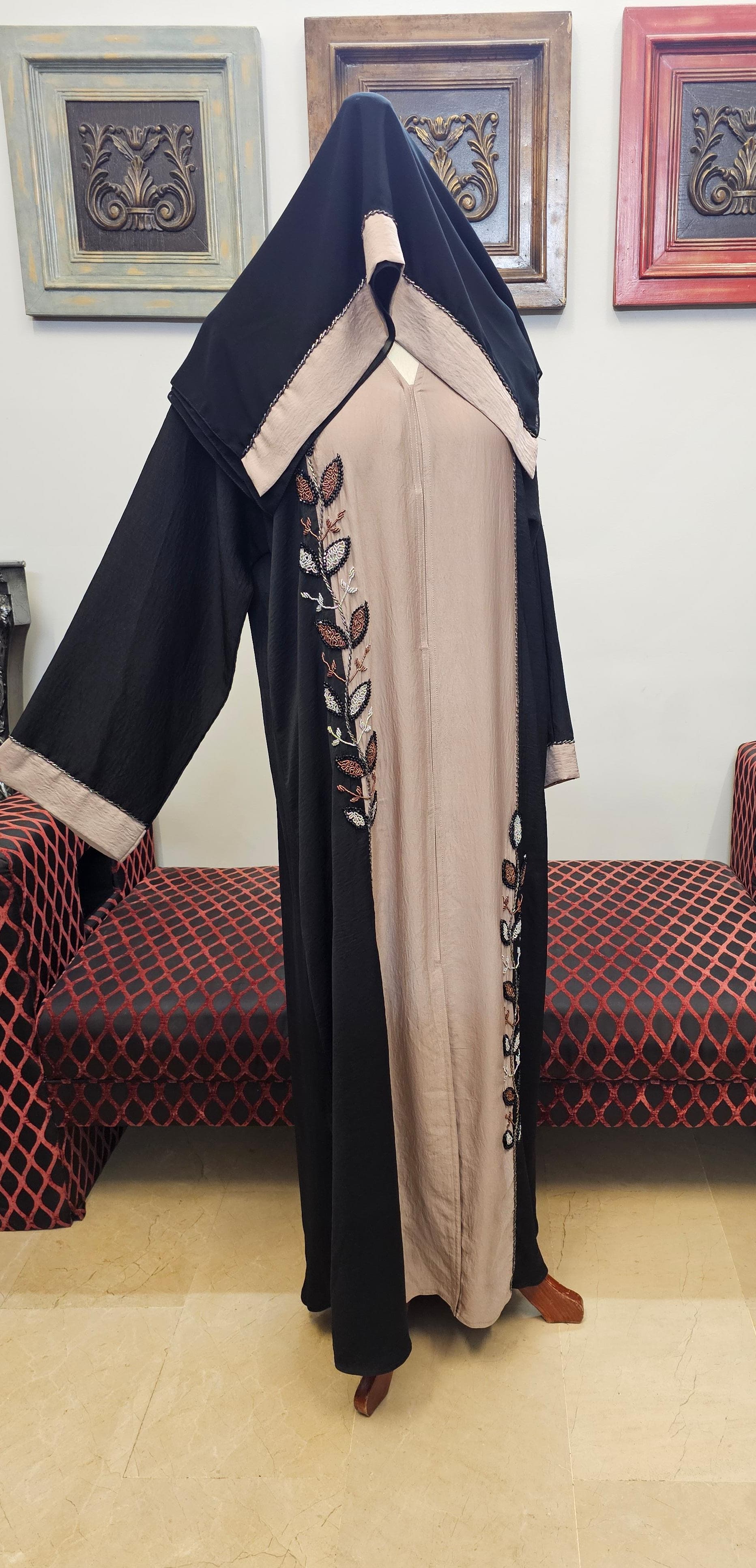 A1617 Hareer Maksoor Abaya