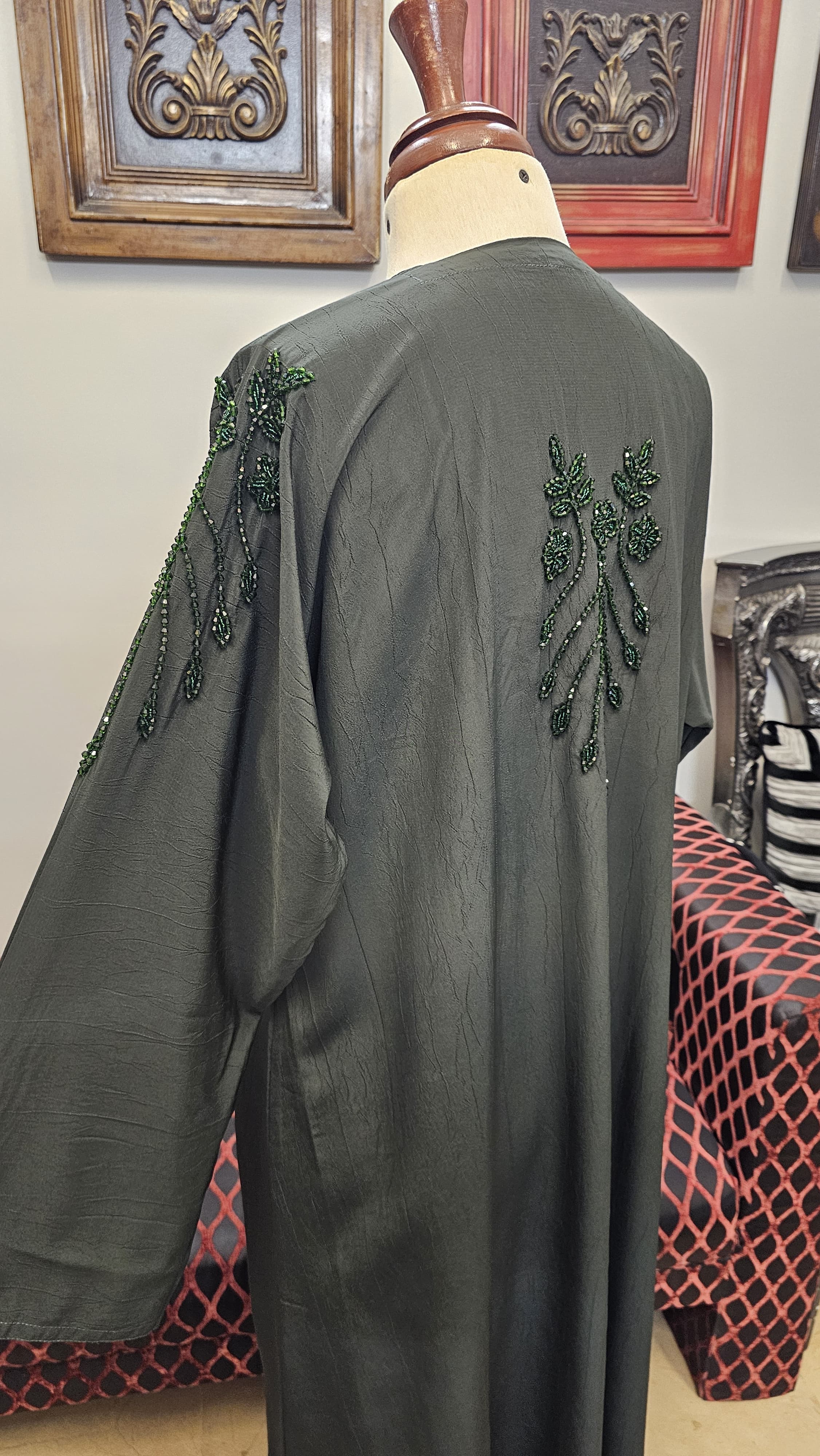 A1600 Izaye Abaya