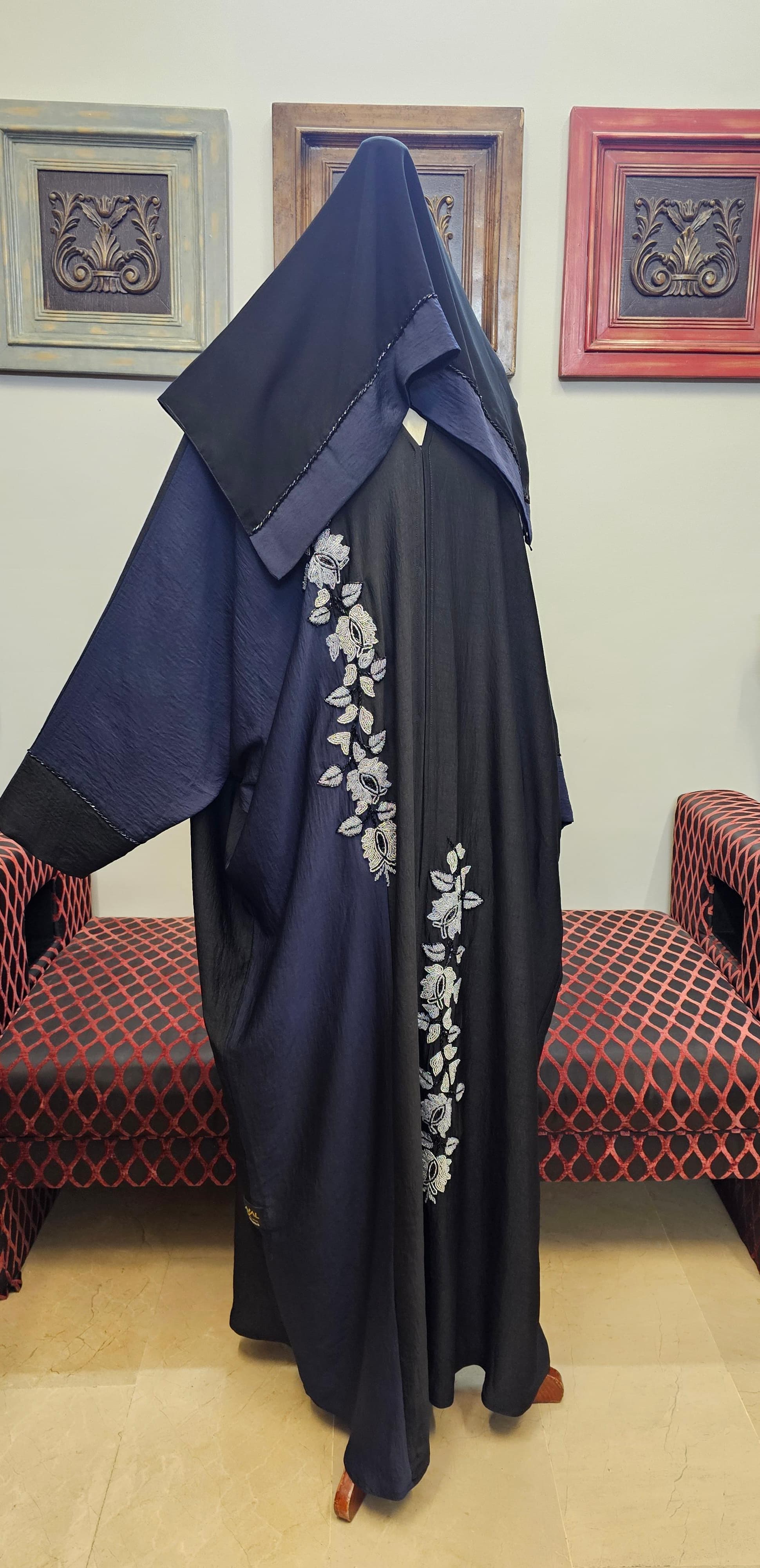 A1616 Hareer Maksoor Abaya
