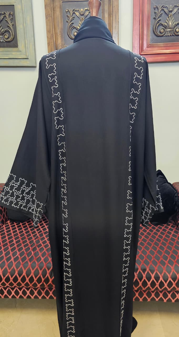 A1685 Crepe Abaya