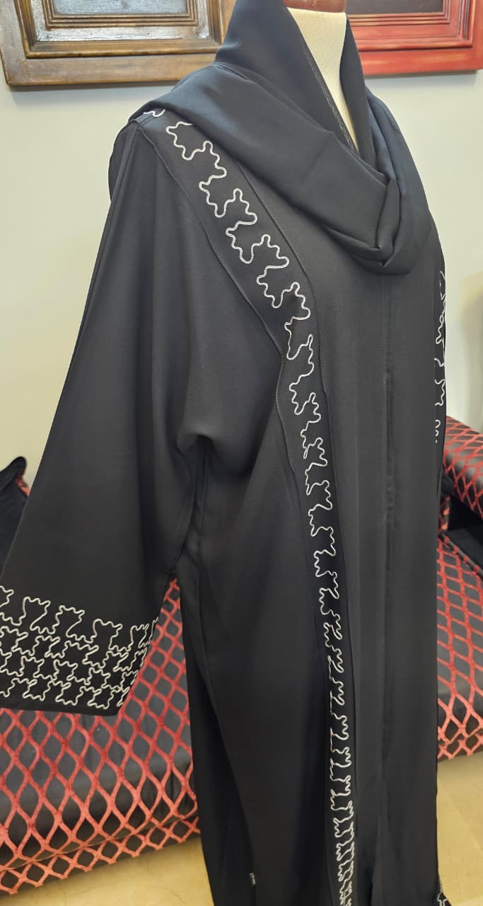 A1685 Crepe Abaya