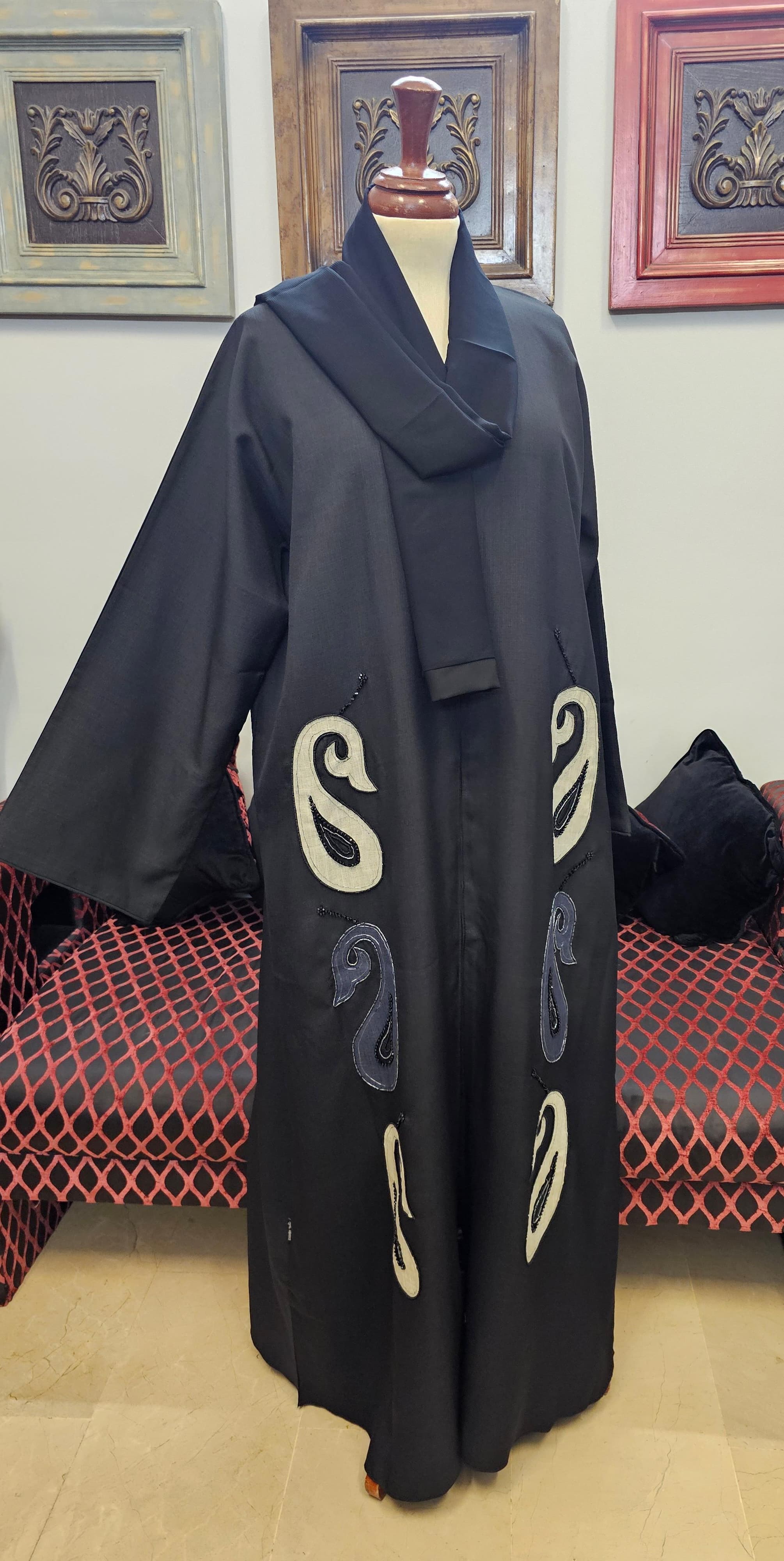 A1699 Crepe Abaya
