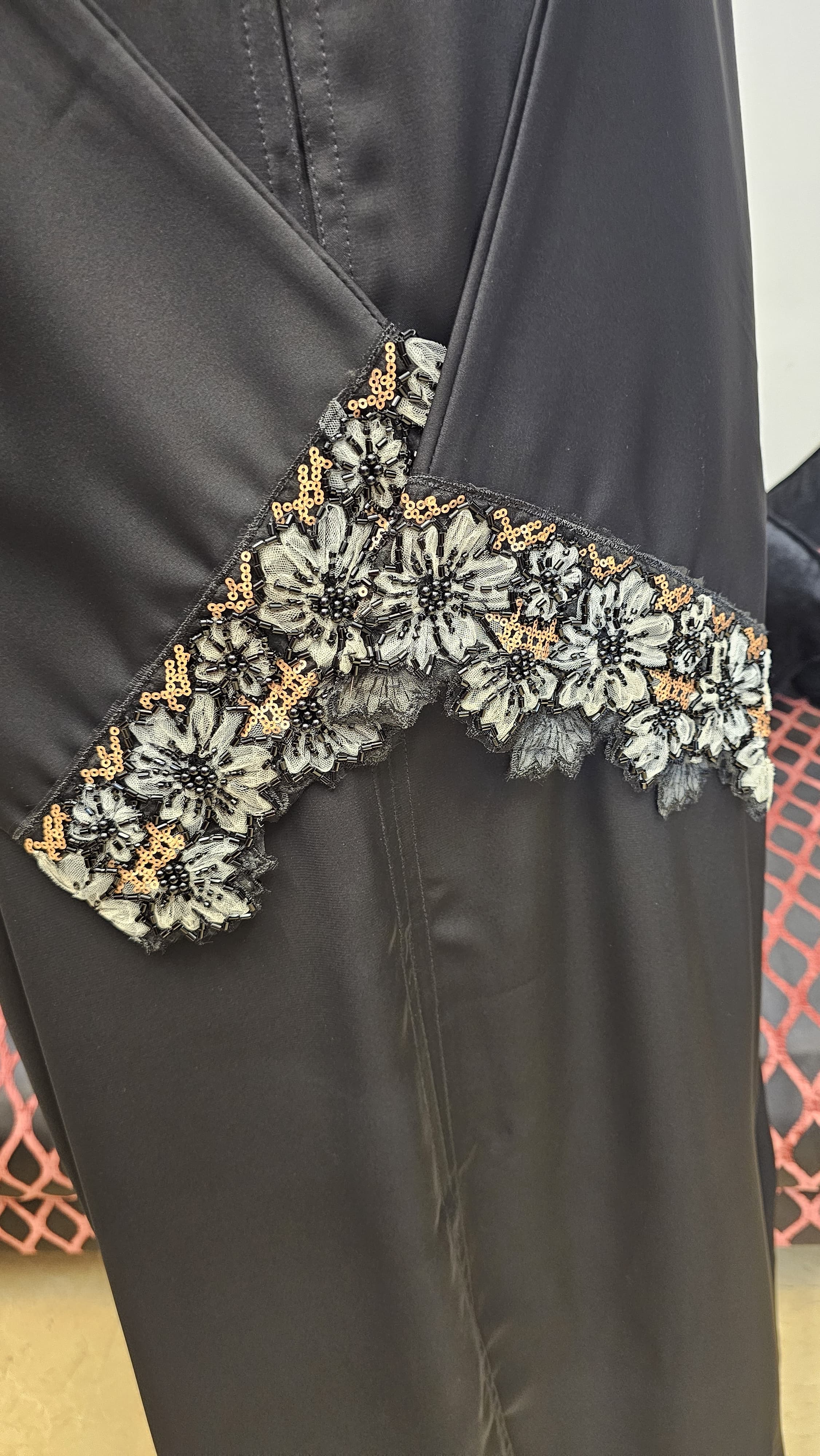 A1719 Nada Abaya