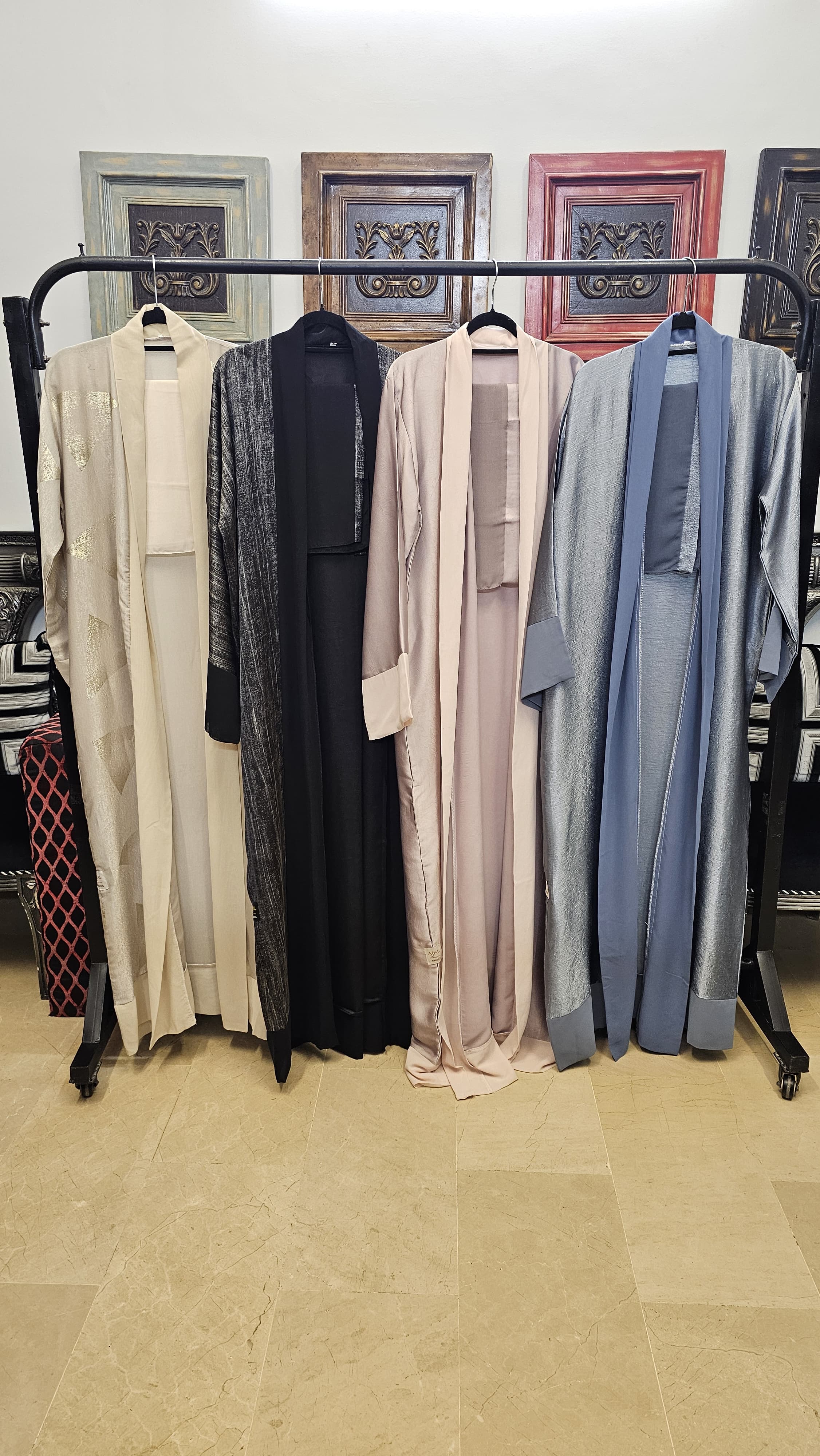 A1607C Crush Silk Abaya