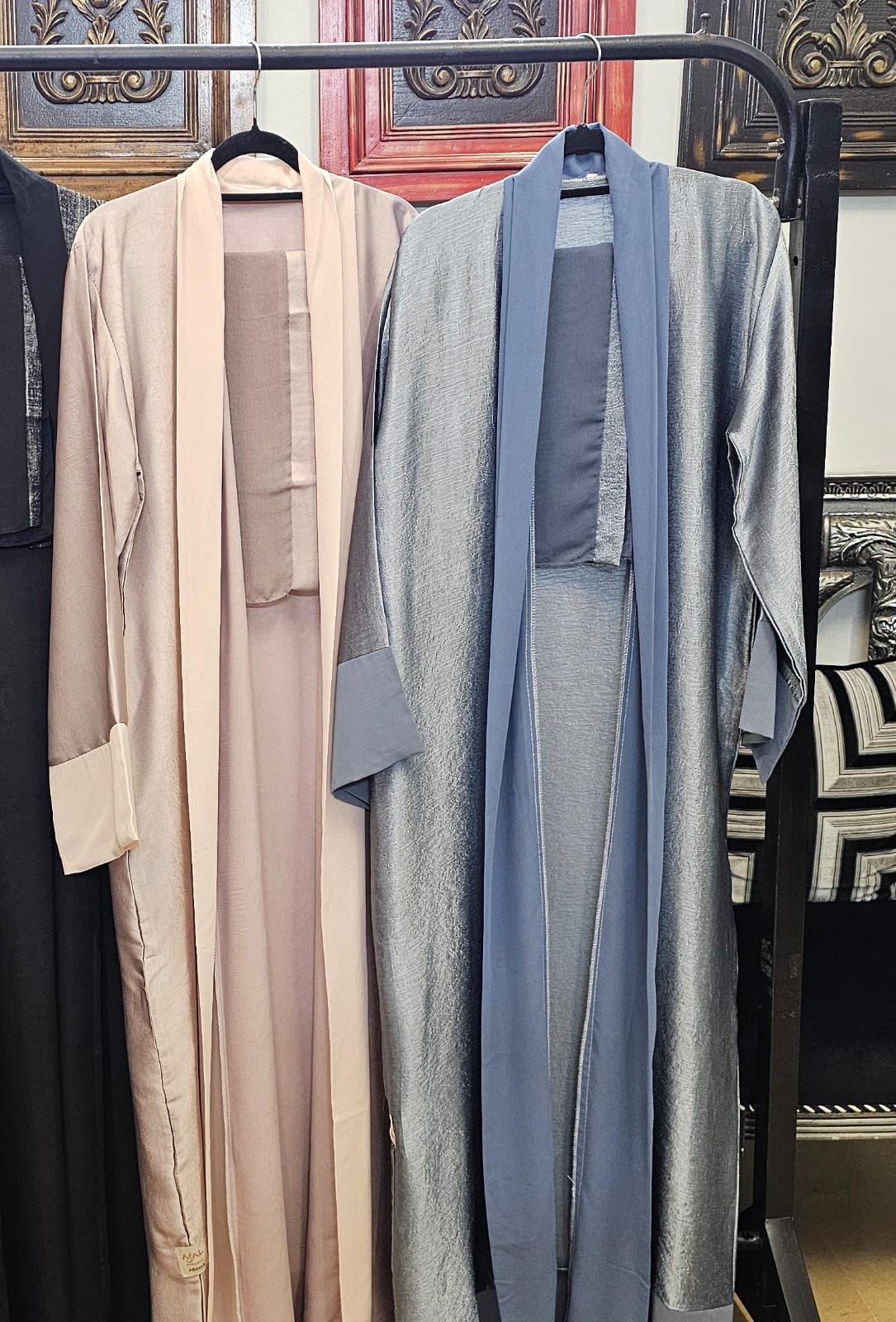 A1607C Crush Silk Abaya