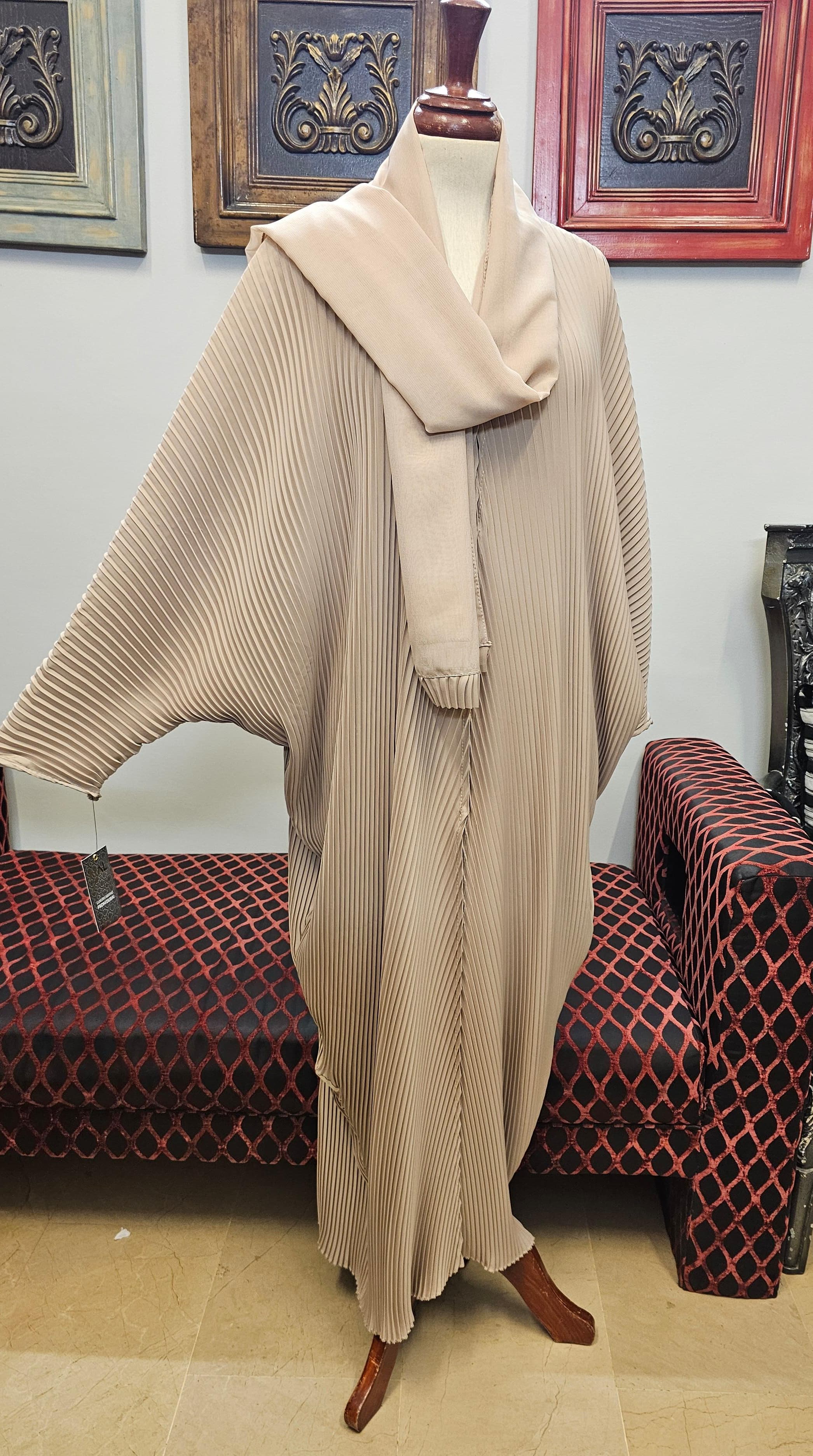 A1003 Pleated Farasha Abaya