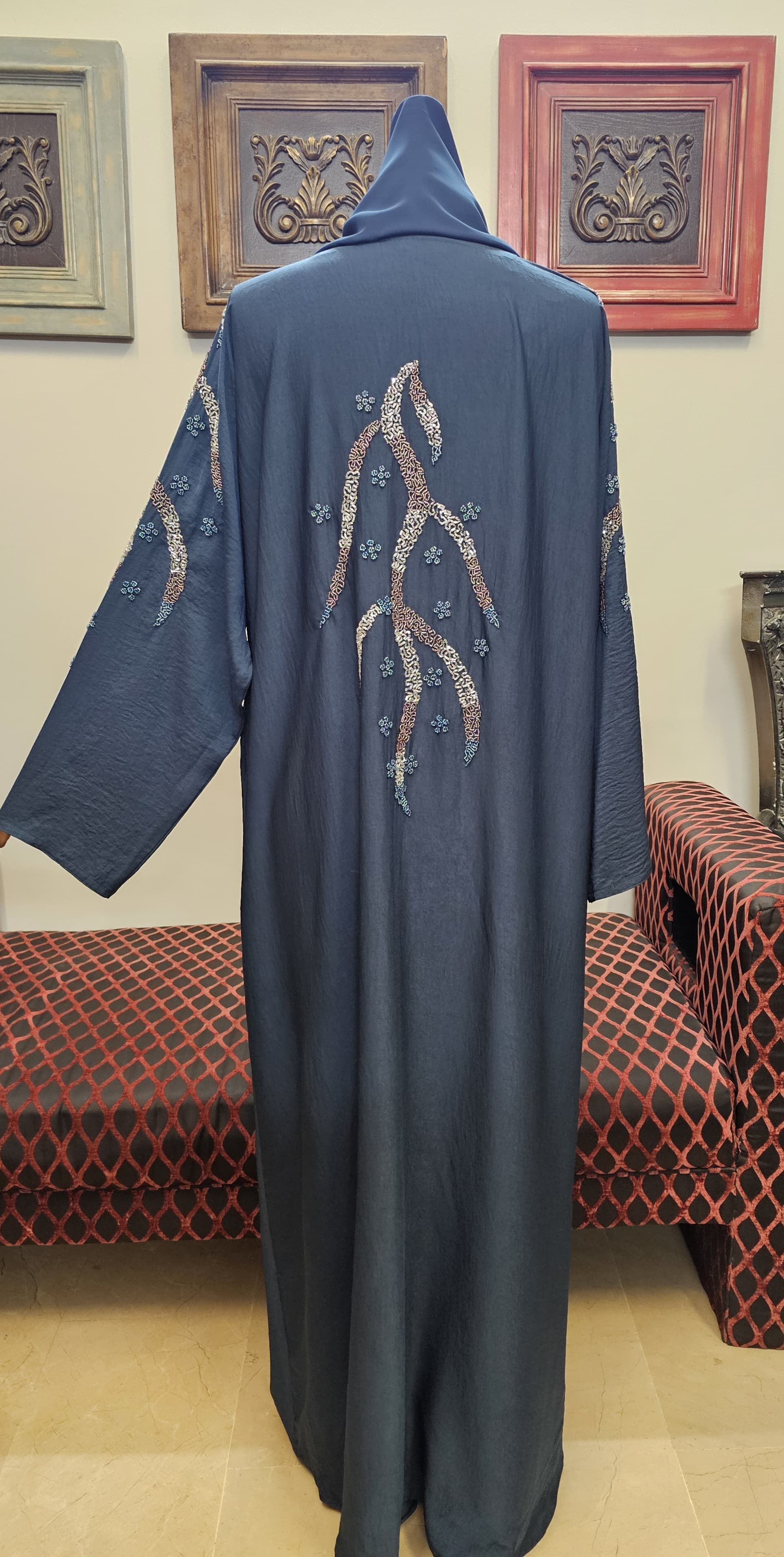A1631 Hareer Maksoor Abaya