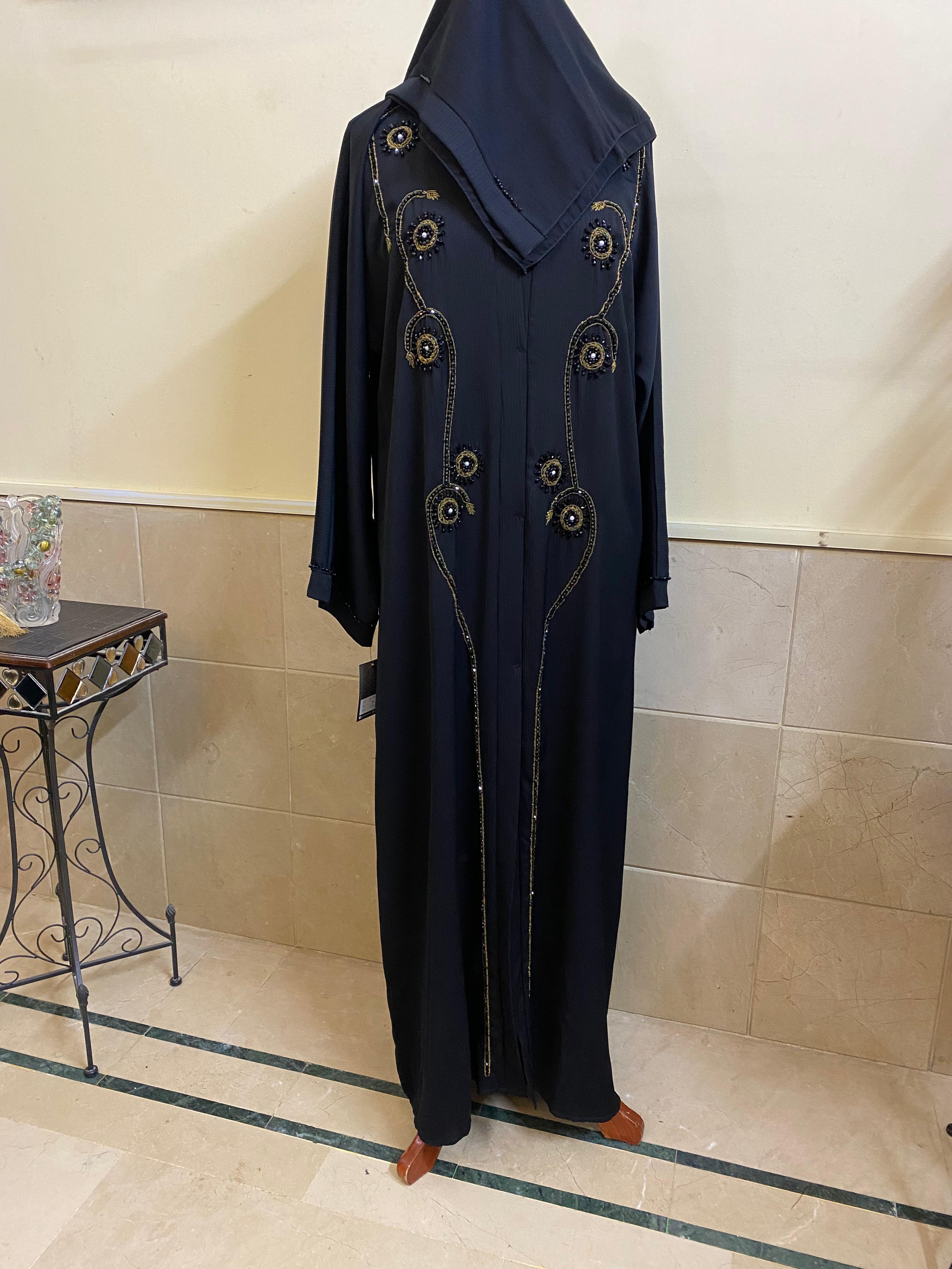 A845 Crinkle Nada Abaya