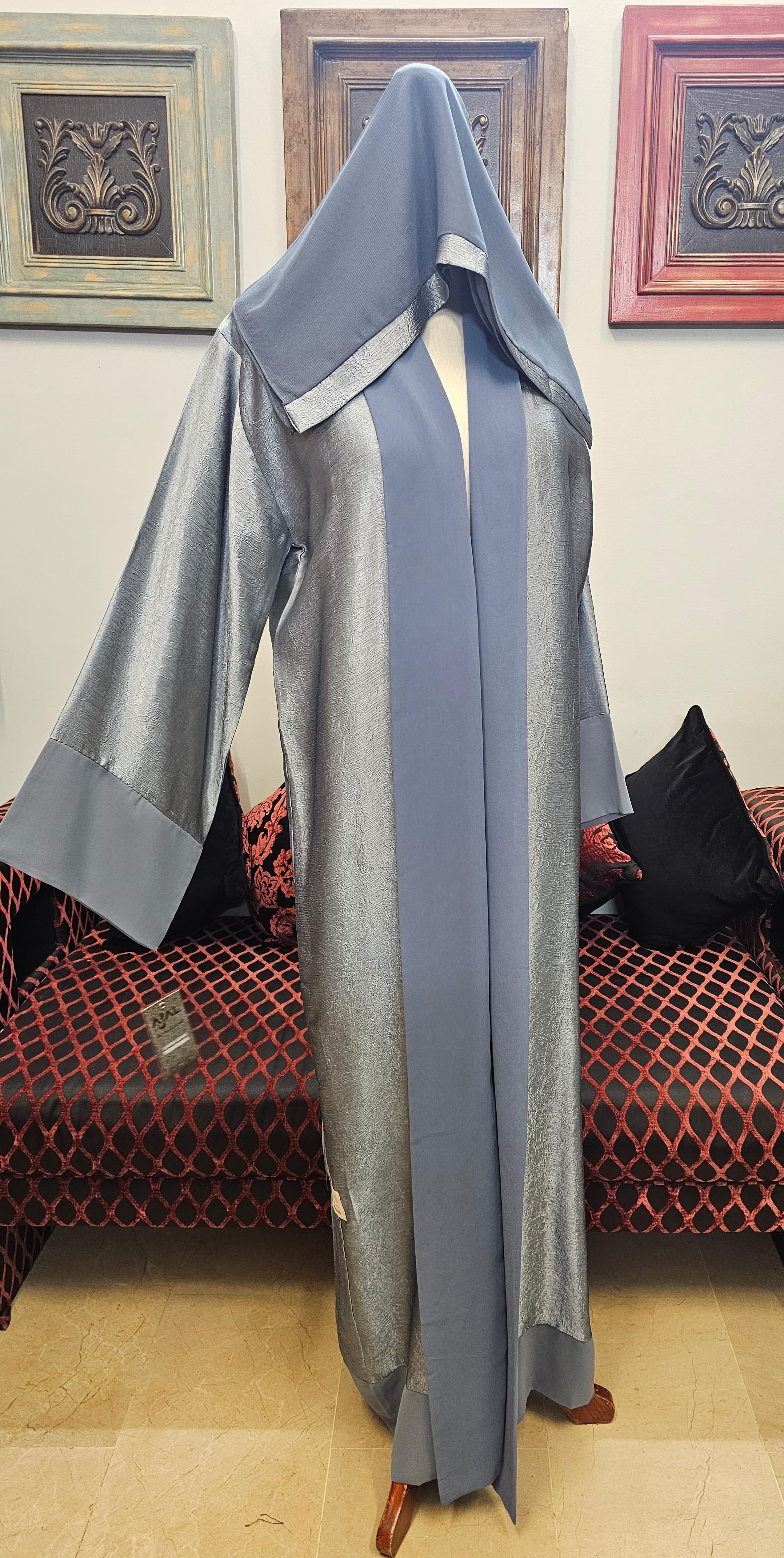 A1607C Crush Silk Abaya