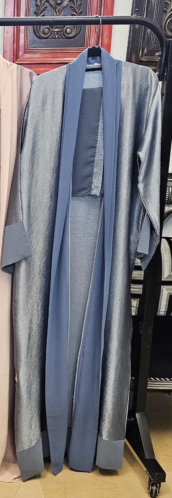 A1607C Crush Silk Abaya