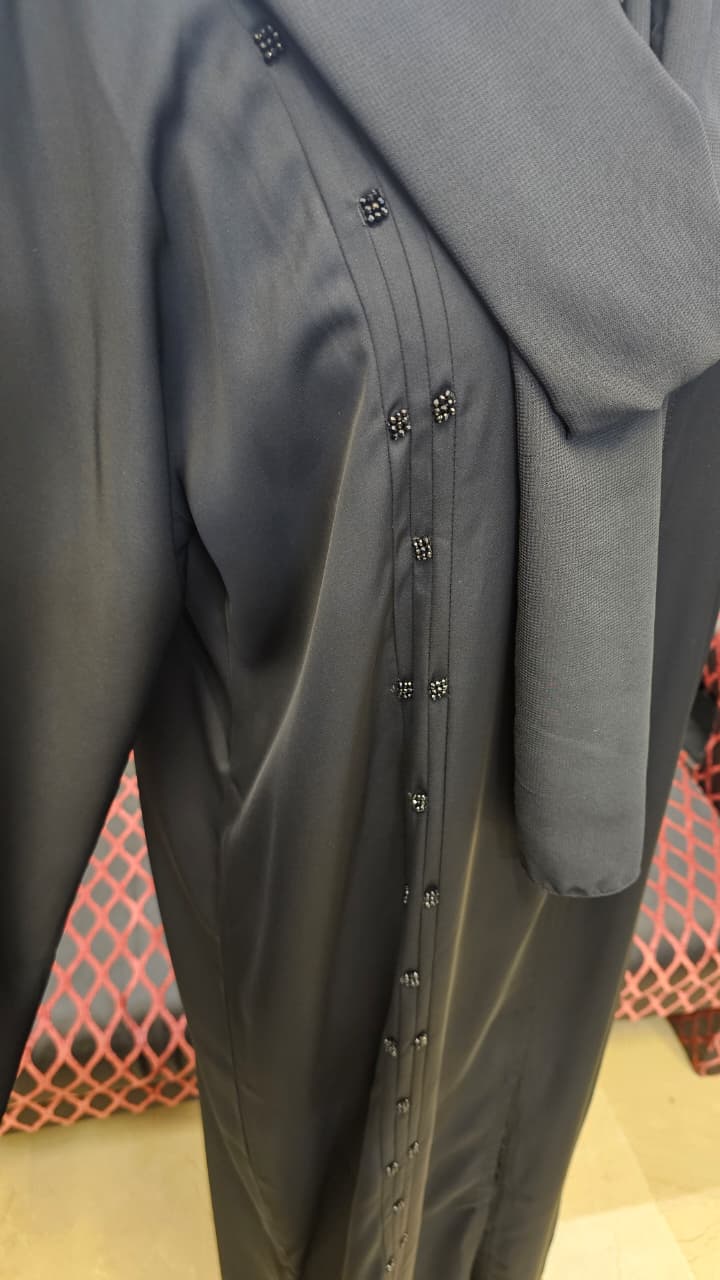 A1718 Nada Abaya